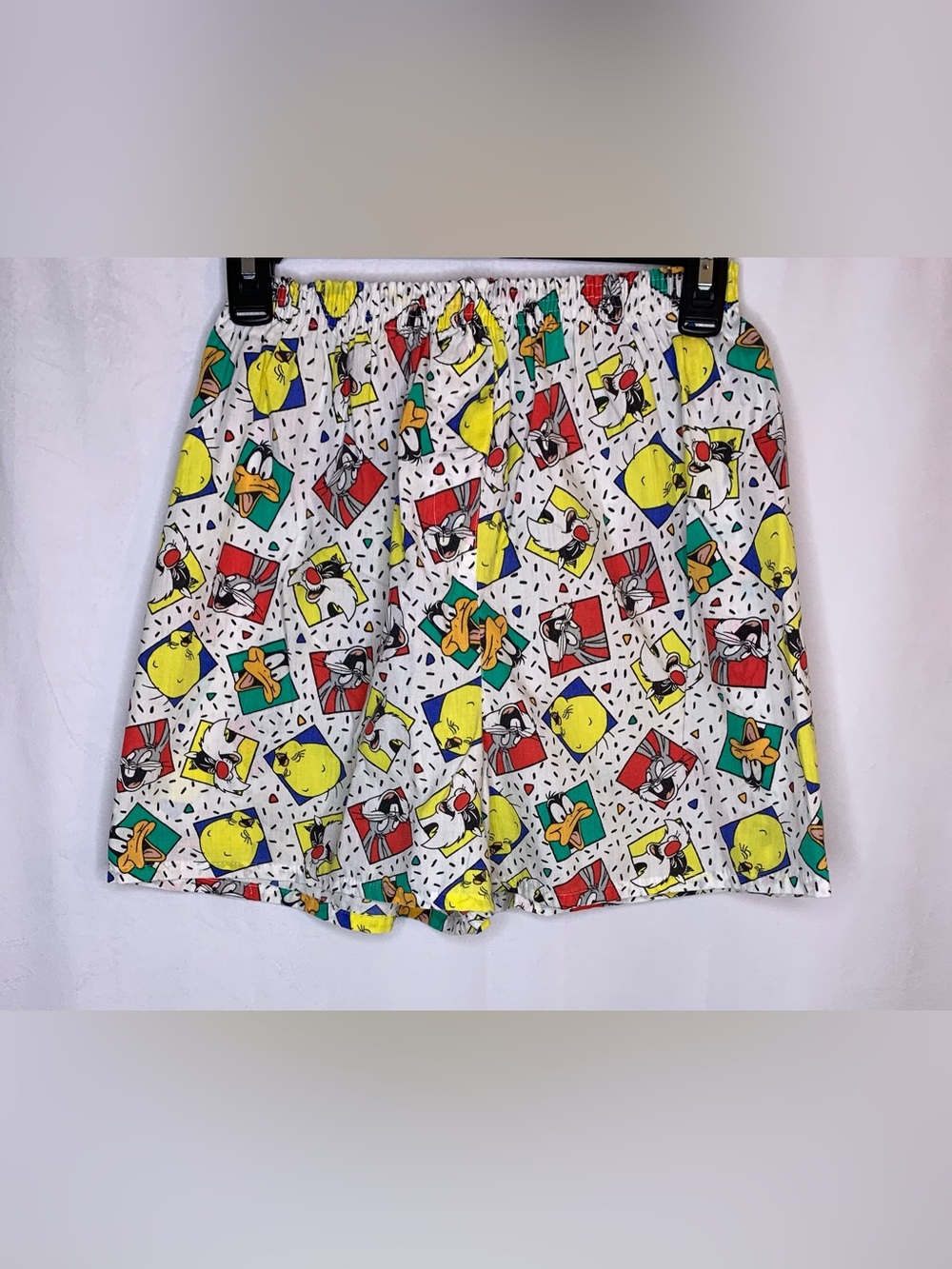 Vintage Looney Tunes all-over character print sleep lounge pajama shorts medium